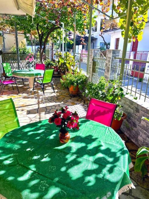 Villa Simotas 4 Four Poros  Eksteriør bilde